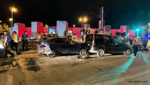 Kayseri'de 4 aracın karıştığı zincirleme kazada 4 yaralı