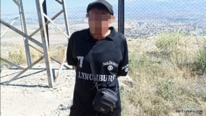 Kayseri'de bir kişi radyo verici istasyonundan kablo çalarken yakalandı