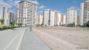 Kayseri Talas'ta okul skandalı! Devlet okulu beklenirken özel okul oldu