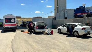 Kırıkkale'de zincirleme trafik kazasında 5 kişi yaralandı