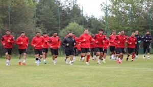 Sivasspor yeni sezon hazırlıklarını Gerede'de sürdürüyor