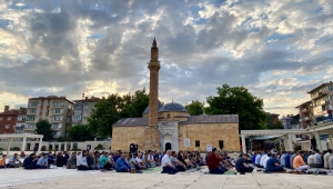 Tarihi Ahi Evran-ı Veli Külliyesi'nde Kurban Bayramı namazı kılındı