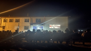 Aksaray ilçelerindeki açık hava sinema etkinlikleri sürüyor