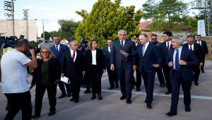 Bakan Ersoy, Nevşehir'de restorasyonu tamamlanan Bektaş Efendi Türbesi'nin açılışına katıldı: