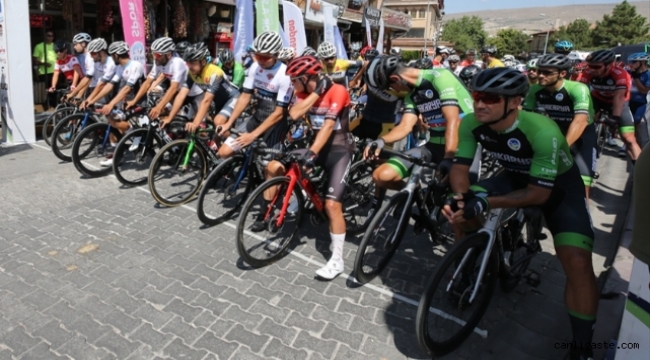 Erciyes Uluslararası Yol ve Dağ Bisikleti Yarışları'nın 4. etabı tamamlandı