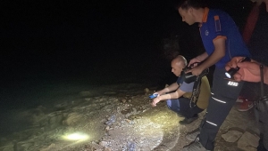 Karaman'da otomobilin baraja düştüğü ihbarı üzerine çalışma başlatıldı