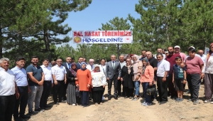 Karaman Valisi Tuncay Akkoyun bal hasat programına katıldı