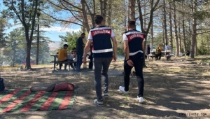 Kayseri'de jandarmanın güven timleri çalışmalarını sürdürüyor