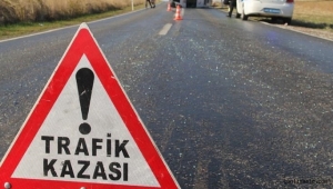 Kayseri'de kamyon ile hafif ticari araç çarpıştı: 2 çocuk yaşamını yitirdi