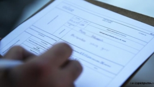 Kayseri Talas'ta kaçak bıldırcın avlamak isteyen 2 kişi yakalandı