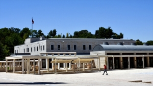 Kırşehir'deki Zanaatkarlar Çarşısı'nda 800 yıllık Ahi geleneği yaşatılıyor