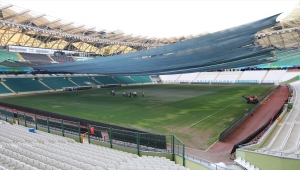 Konya Büyükşehir Stadyumu'nda hibrit çim çalışması başladı