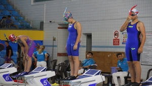 Paletli Yüzme Kulüplerarası Türkiye Şampiyonası, Kayseri'de devam ediyor