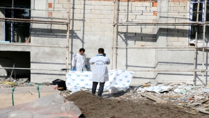 Sivas'ta 5. kattaki iskeleden düşen inşaat işçisi hayatını kaybetti