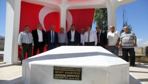 Sivas'ta gazeteci Adem Yavuz ile Merzifon taburu şehitleri anıldı