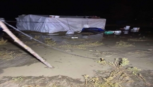 Sivrihisar'da sağanak, tarım işçilerinin çadırlarına zarar verdi