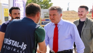 TDP Genel Başkanı Sarıgül, Eskişehir'de grev yapan işçilerle bir araya geldi: