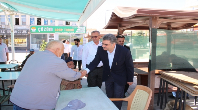 AK Parti Konya Milletvekili Orhan Erdem, Yunak'ı ziyaret etti