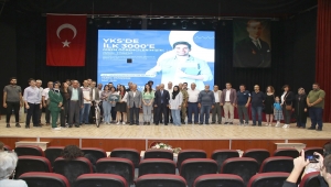 Akşehir Belediyesi başarılı öğrencileri ödüllendirdi