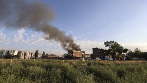 Ankara'da atık kağıt deposunda çıkan yangın söndürüldü