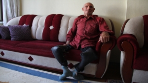 Bedensel engelli Hasan dede, yaşama soyadı gibi "gülerek" bakıyor