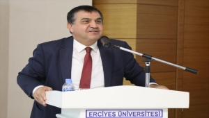 Dışişleri Bakan Yardımcısı Kaymakcı, akademisyen ve öğrencilerle buluştu