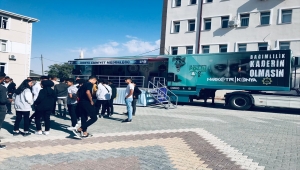 Emniyetin Gezici Narkotik Tırı Kadınhanı'na geldi