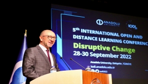 Eskişehir'de "5. Uluslararası Açık ve Uzaktan Öğrenme Konferansı" başladı