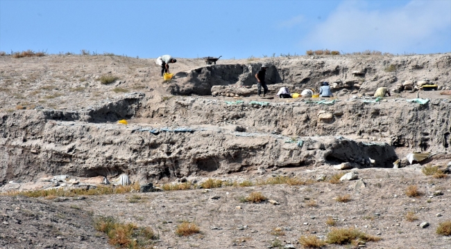 Eskişehir'deki "Şarhöyük" kazılarında geç Frig dönemine ait tabakalara ulaşıldı