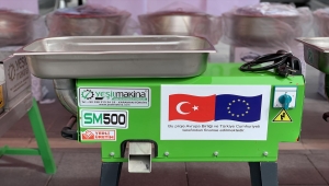 Güdül'de ürün işlenmesine yönelik ekipmanlar üreticilere dağıtıldı