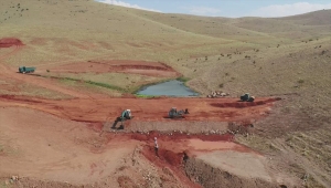 Hüyük'te gölet yapım çalışmaları devam ediyor