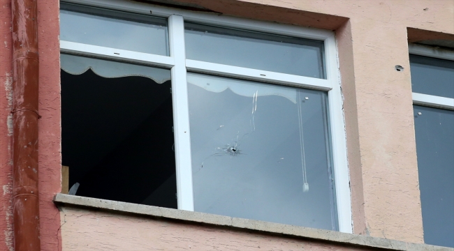 Kayseri'de bir okulun penceresine kurşun isabet etti