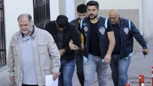 Kayseri'de darbettikleri kişinin telefonunu gasp eden 3 zanlı yakalandı