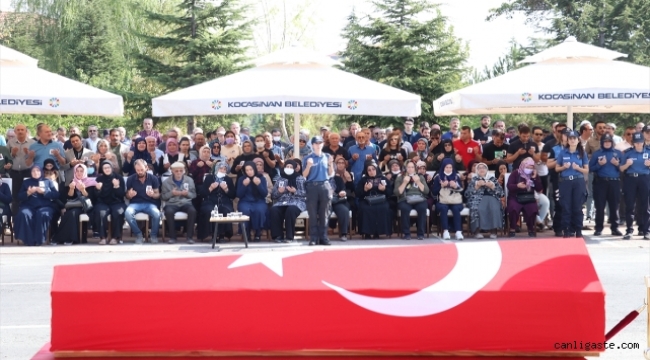 Kayseri'de kalp krizi sonucu hayatını kaybeden polis memuru için tören düzenlendi