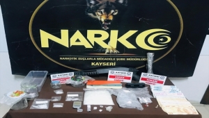 Kayseri'de uyuşturucu operasyonu: 3 gözaltı
