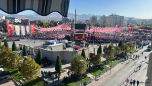 Kayseri MHP mitingine kaç kişi gitti? Baki Ersoy: 'Yüzbinler'