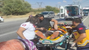 Konya'da 3 aracın karıştığı trafik kazasında 4 kişi yaralandı