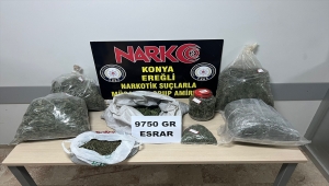 Konya'da evin toprak zeminine gömülmüş 9 kilo 750 gram esrar ele geçirildi
