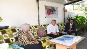 Seydişehir Kaymakam Pişkin, vatandaşların hanelerine konuk oluyor