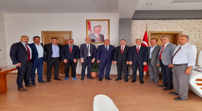 Türk Yerel Hizmet Sendikası Genel Başkanı Erden, Kayseri'de belediyeleri ziyaret etti