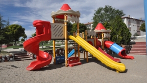 Yerköy Belediyesinin park çalışmaları sürüyor
