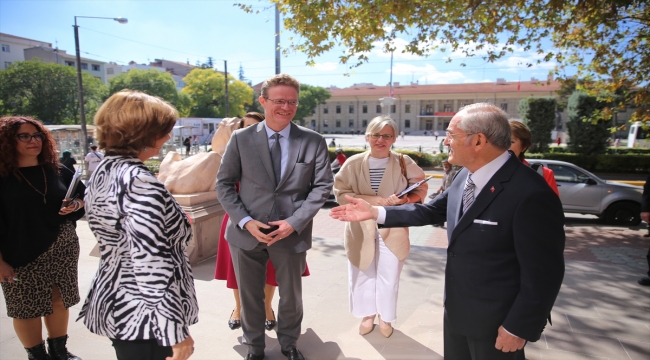 AB Türkiye Delegasyonu Başkanı Meyer-Landrut, Eskişehir Büyükşehir Belediyesini ziyaret etti: