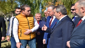 BBP Genel Başkanı Destici, Eskişehir ziyaretinde soruları yanıtladı: