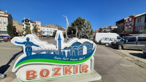 Bozkır'da fotoğraf sergisi açıldı