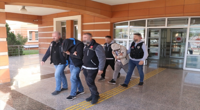 Çankırı'da uyuşturucu operasyonunda yakalanan 2 şüpheli tutuklandı