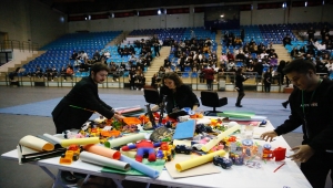 Eskişehir'de "kötü robotlar" yarışması düzenlendi