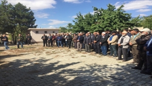 Hayatını kaybeden polis memurunun cenazesi toprağa verildi 