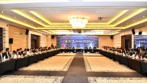 İYİ Parti Genel Başkanı Akşener, partili gençlerle buluştu