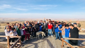 Karakeçili'de gençler, Dinek Dağı Atlı Safari ve Doğa Parkı'nda buluştu