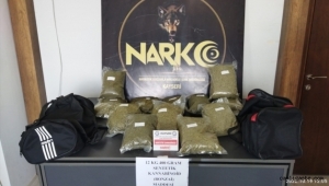 Kayseri'de yolcu otobüsünde 12 kilo uyuşturucu ele geçirildi: 5 gözaltı